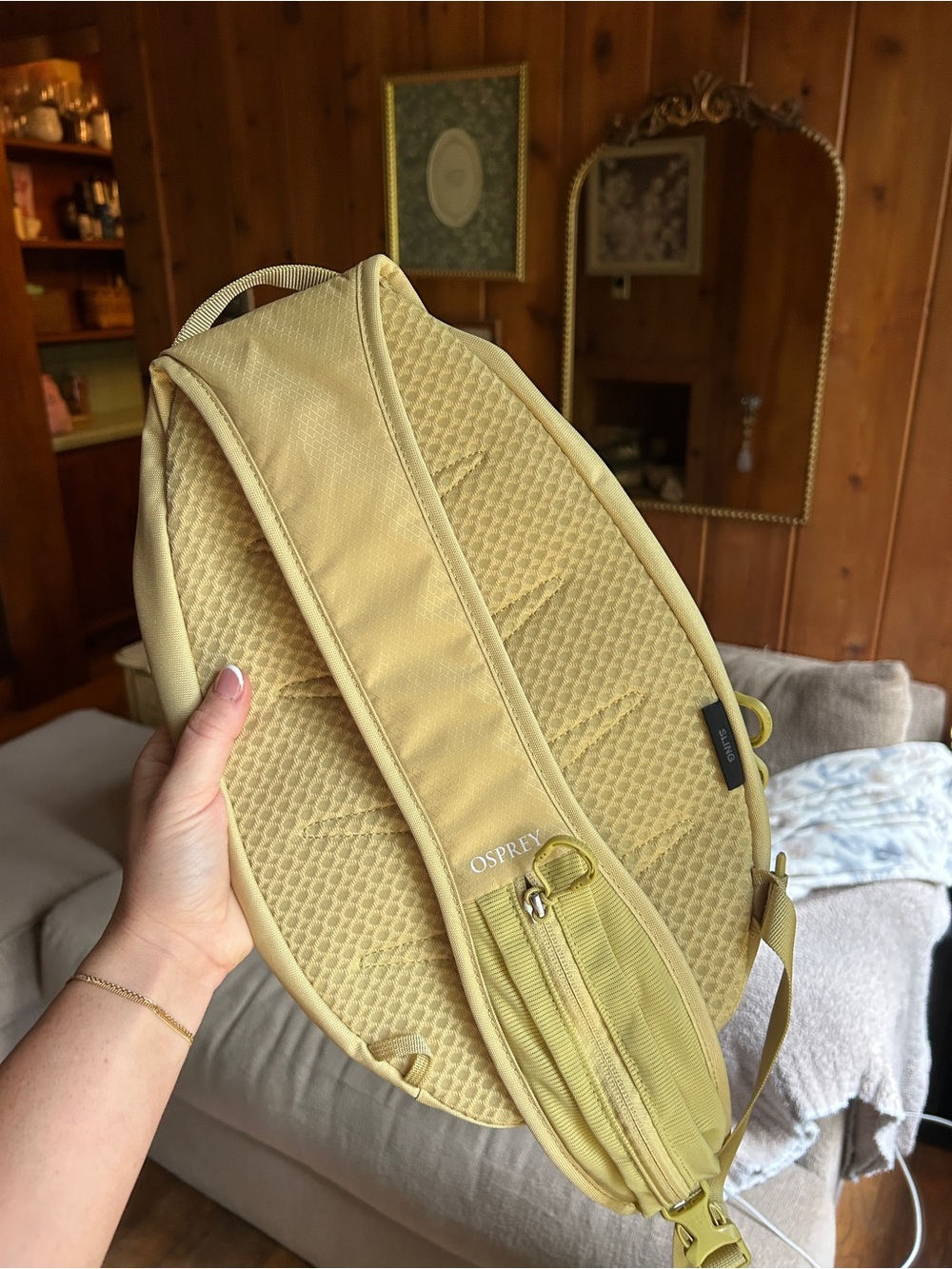 Brand new osprey crossbody / backpack - Picture 2 of 3